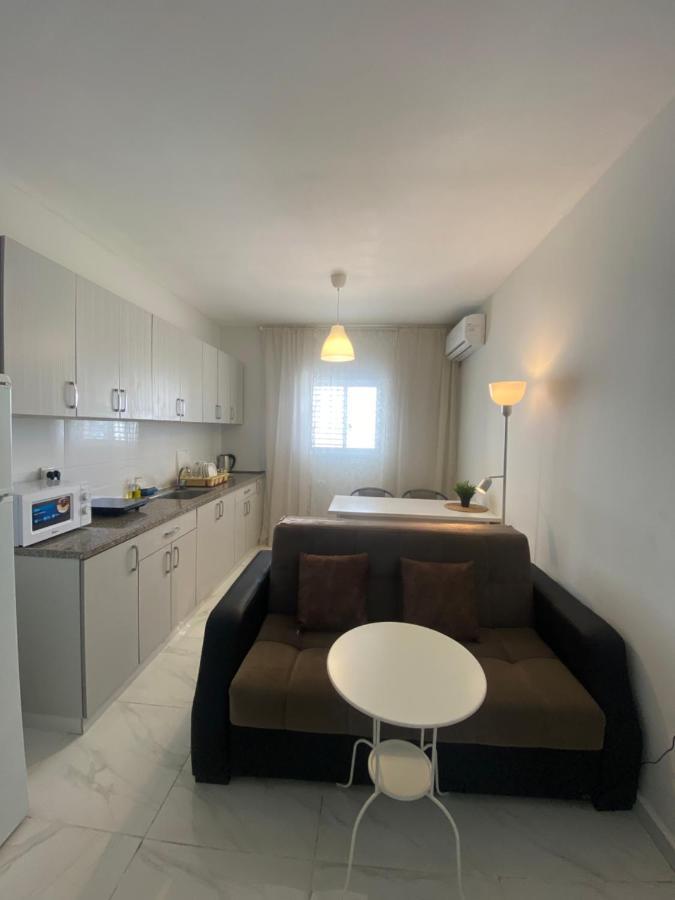Apartment Oskar Beach Bat Yam Eksteriør bilde
