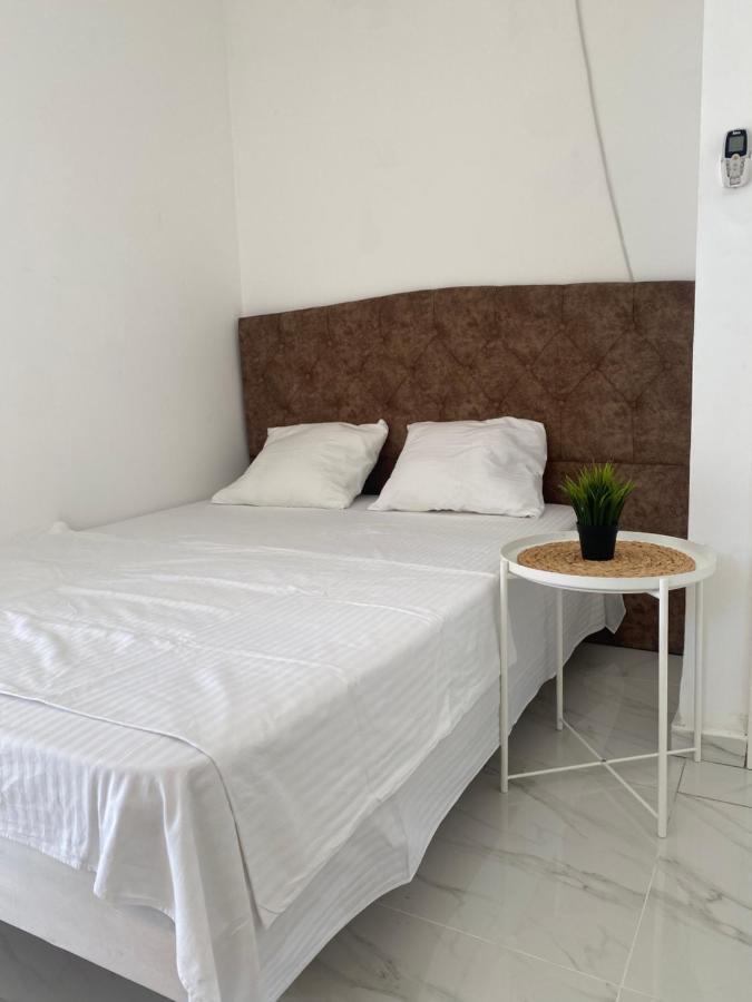 Apartment Oskar Beach Bat Yam Eksteriør bilde