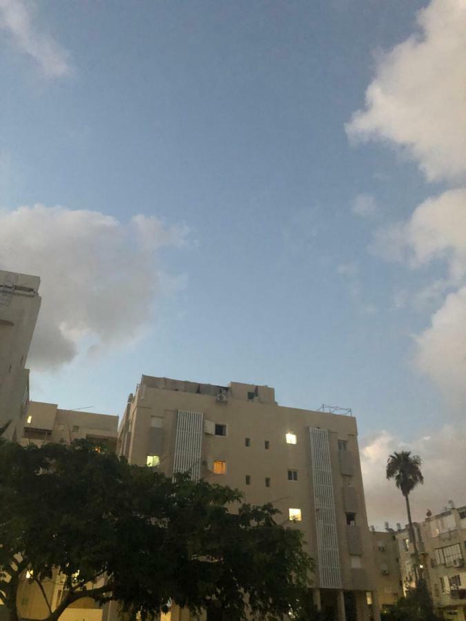 Apartment Oskar Beach Bat Yam Eksteriør bilde